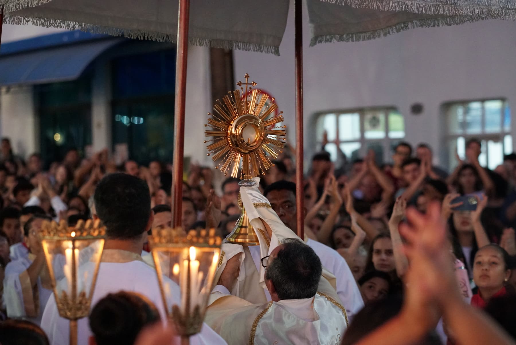 Fé e devoção marcam a Solenidade de Corpus Christi em Nova Andradina